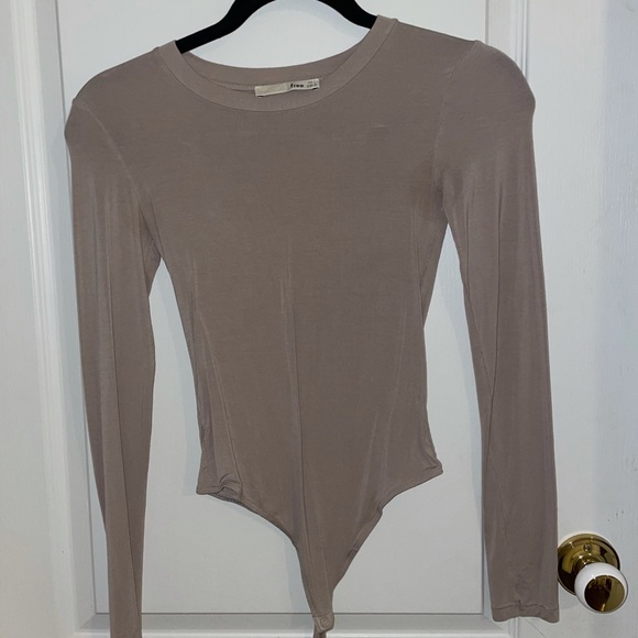 WILFRED FREE Taupe Long Sleeve Bodysuit - Picture 1 of 2